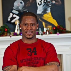 willie-683x1024